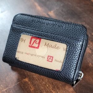 Stone Mountain Black and Tan Wallet